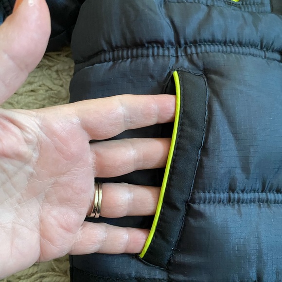 U.S. Polo Assn. Toddler Boys' Puffer Size 4T - Picture 9 of 12